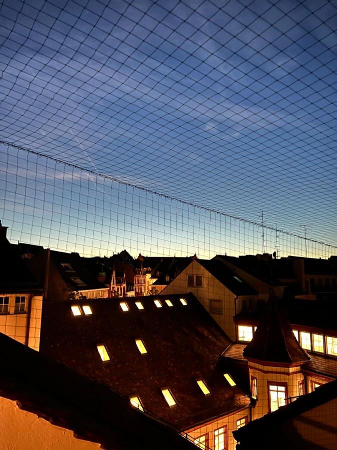 City Center Rooftop Balcony-Studio At Town Hall Basilea Exterior foto